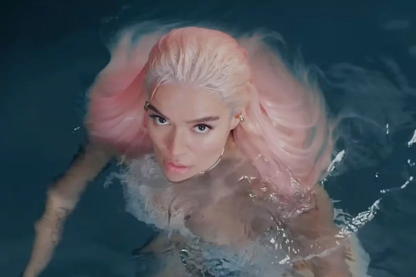 S91, la canción que hizo llorar a la mamá de Karol&nbsp;G