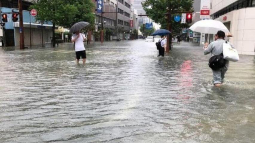 Lluvias en el sudoeste de Japón deja un muerto y varios&nbsp;desaparecidos