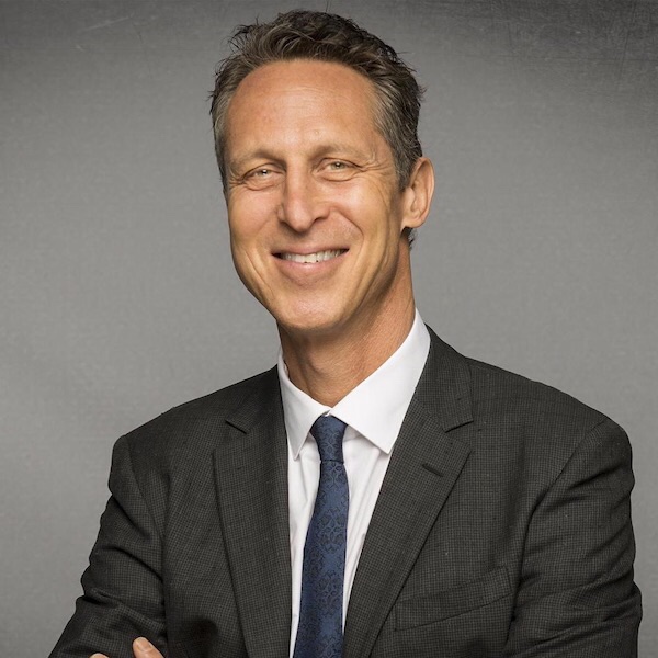 Mark Hyman: Conoce la dieta del doctor que con 63 años tiene una “edad biológica” de&nbsp;43