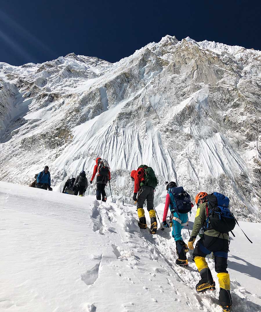 Nepal planea aumentar tasa para escalar al&nbsp;Everest