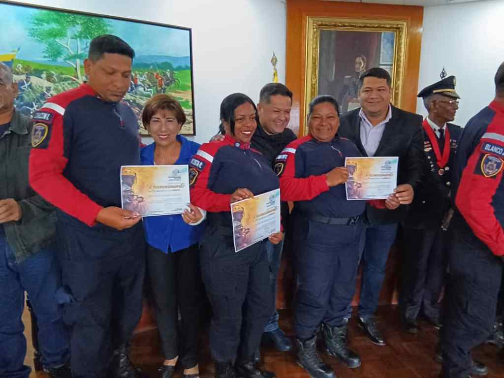 Cleanz celebró el Día Nacional del&nbsp;bombero