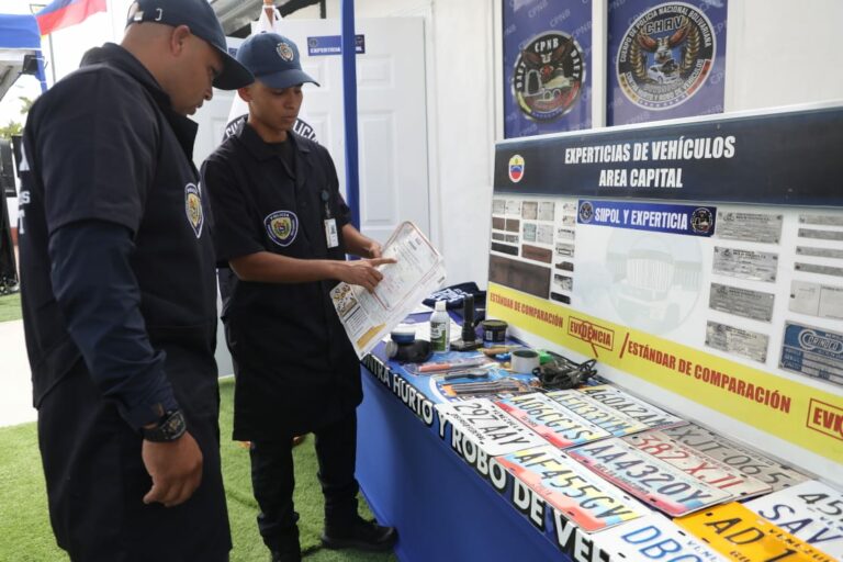 Inauguran espacios en la sede contra hurto y robo de vehículos de la PNB en&nbsp;Caracas