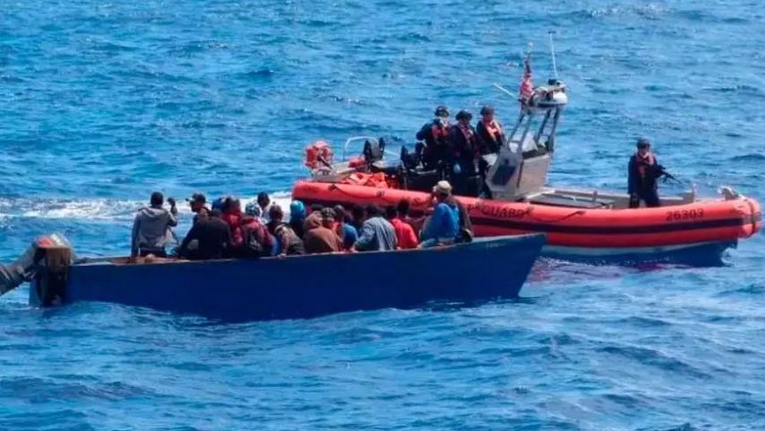 Abandonan a 60 migrantes en el Caribe de&nbsp;Panamá