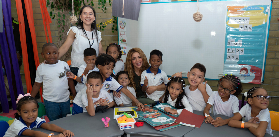 Shakira inaugura nueva escuela en su natal&nbsp;Barranquilla