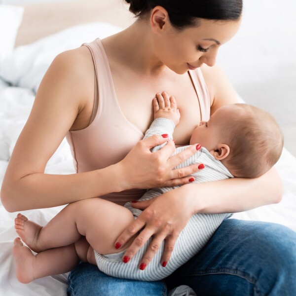 Expertos afirman que la leche materna podría ayudar a diagnosticar el cáncer de&nbsp;mama