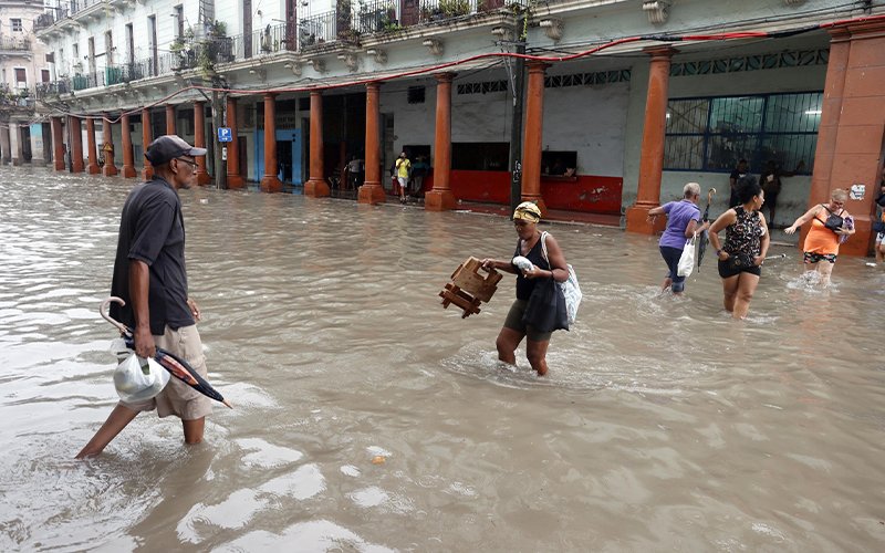 Más de mil casas afectadas en Cuba por tormenta&nbsp;Idalia