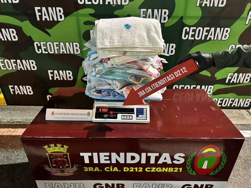 FANB detiene a dos hombres que transportaban estupefacientes impregnados en la&nbsp;ropa