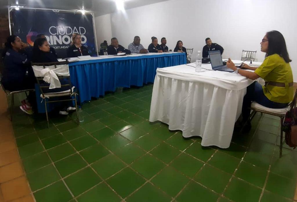 Funcionarios reciben inducción del Sistema Integrado de Gestión de Administración&nbsp;Tributaria