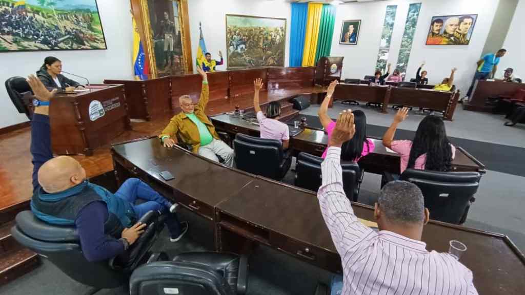 Cleanz aprobó más de 11 millones de bolívares para vialidad y&nbsp;salud