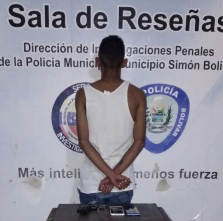 Aprehendido sujeto implicado en presunto robo de&nbsp;teléfonos