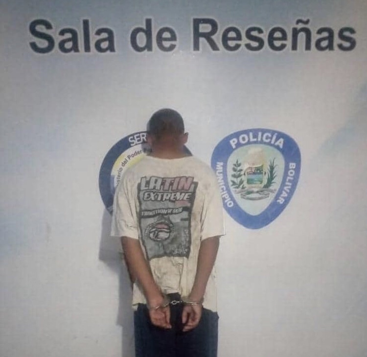 Detienen a sujeto por presuntos delitos contra la moral y las buenas&nbsp;costumbres