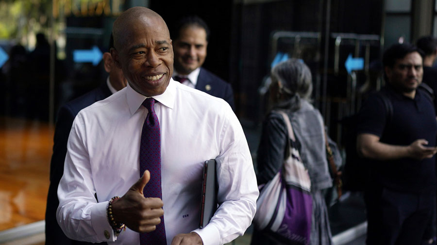 “Mi casa es su casa” pero “no hay más espacio”, dice el alcalde de Nueva York en&nbsp;México