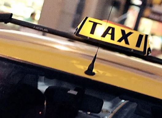 Bebé nació en un taxi camino al hospital&nbsp;(+video)