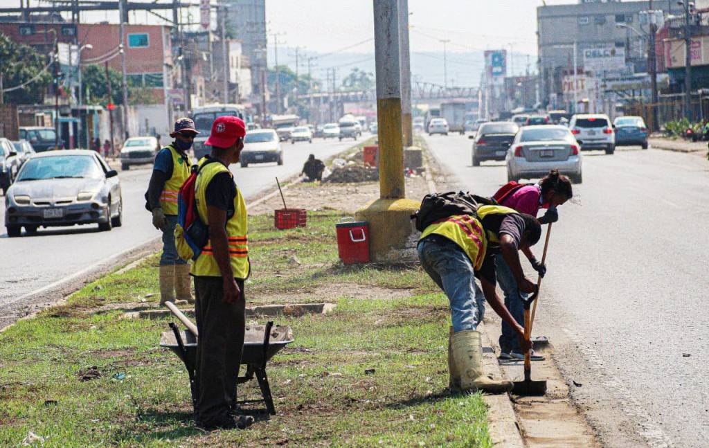 Alcaldía de Barcelona activará plan especial de recolección de desechos para&nbsp;Navidad