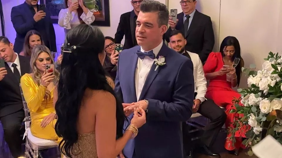 [Fotos y vídeos] “El Pollo” Brito y Carmen Cecilia se&nbsp;casaron