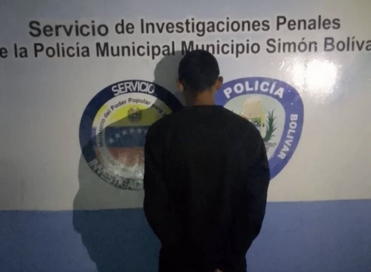 Aprehendido sujeto en Barcelona por presunta agresión contra vigilantes de un&nbsp;comercio