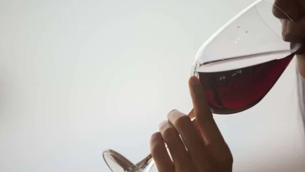 El Falso Mito de que el Alcohol ayuda a Dormir&nbsp;mejor