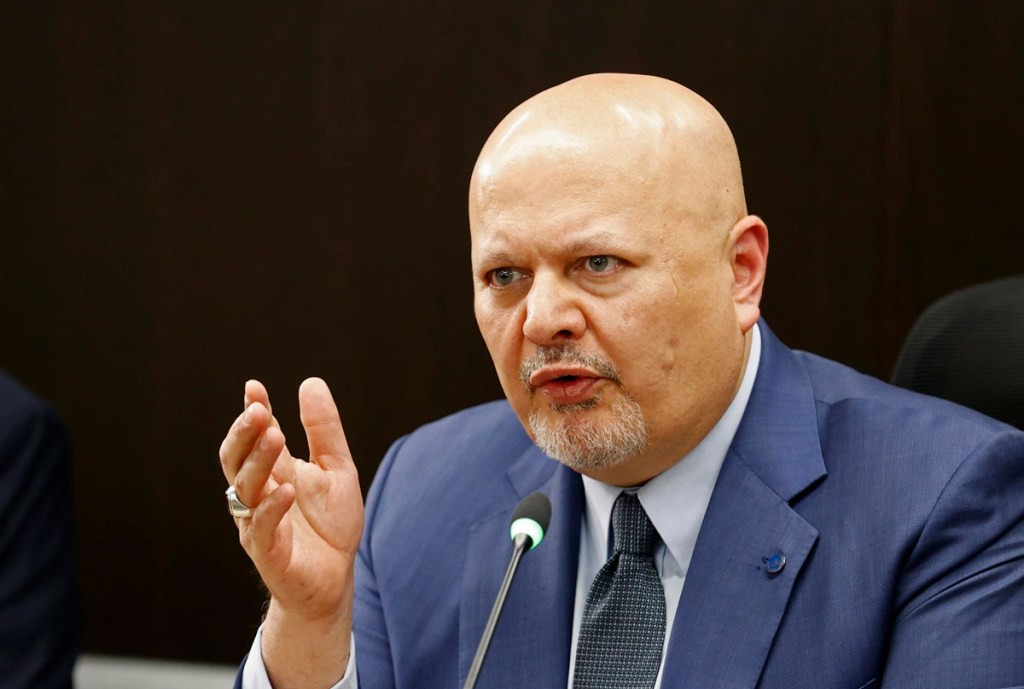 Fiscal Karim Khan negó acusaciones sobre presunto acoso sexual a una empleada de su&nbsp;oficina