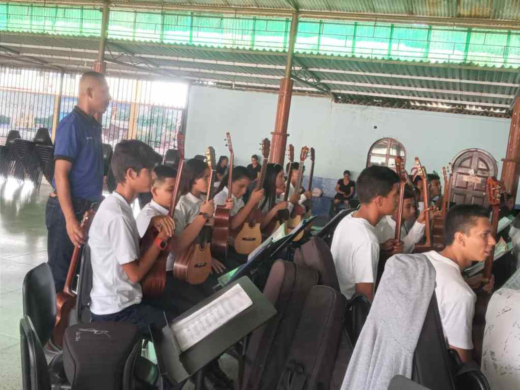 Nucleo Ciudad Orinoco participó en el Primer encuentro regional “Orquesta Sinfónica Simón Bolívar Alma&nbsp;Llanera”