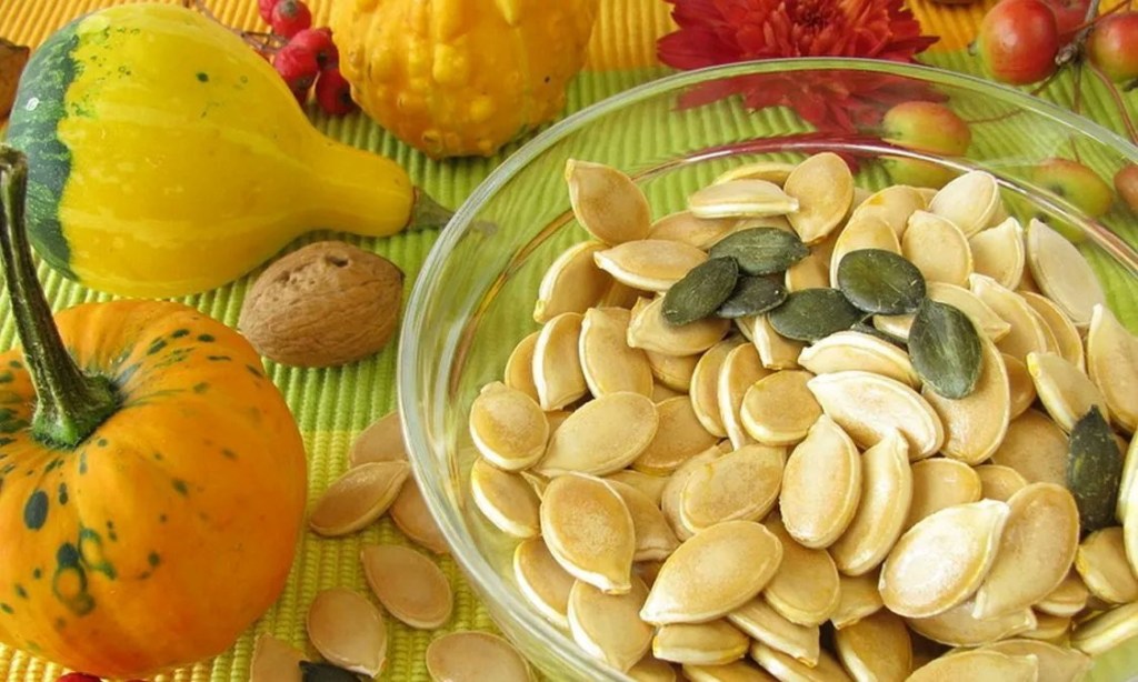 11 beneficios de consumir semillas de&nbsp;calabaza