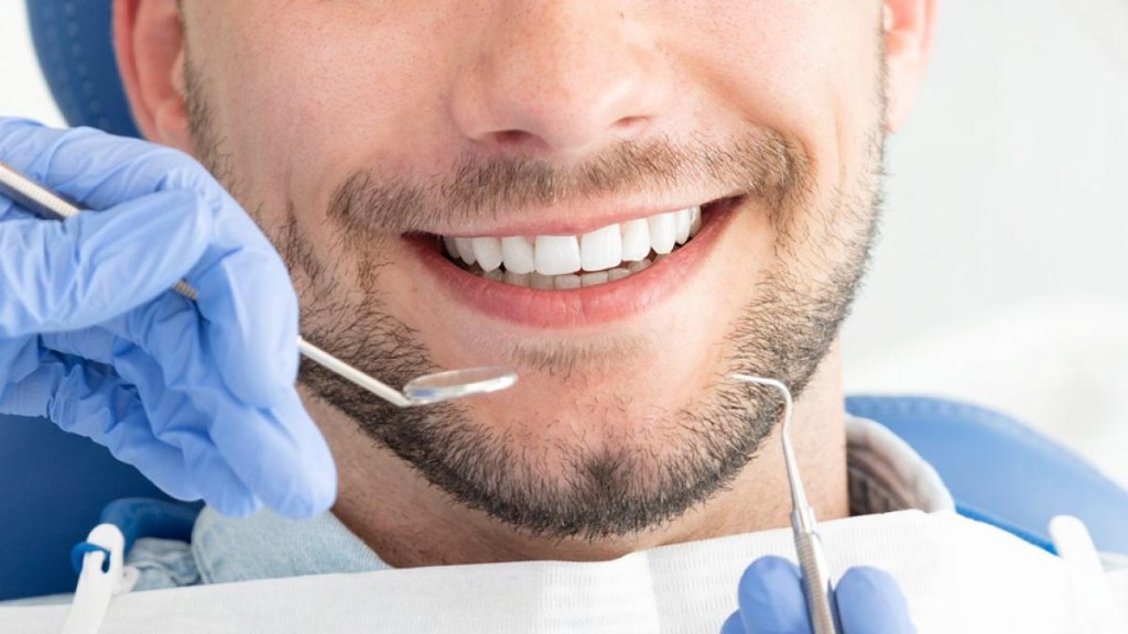 Un nuevo medicamento japonés buscaría regenerar el crecimiento de los dientes&nbsp;perdidos