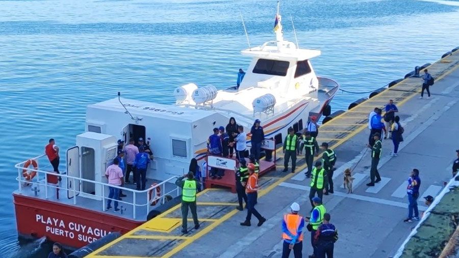 Inauguraron hidrovía que conecta La Guaira con Chichiriviche de la&nbsp;Costa