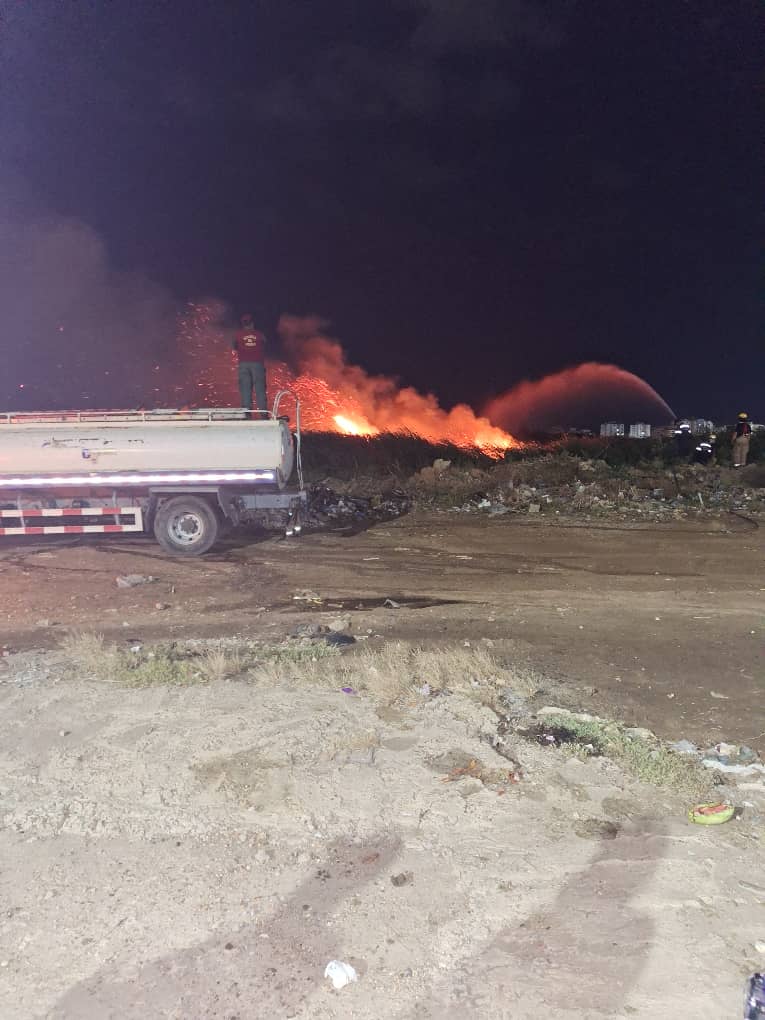 Van a ingresar a Laguna de Tronconal V en bote para tratar de sofocar&nbsp;incendio