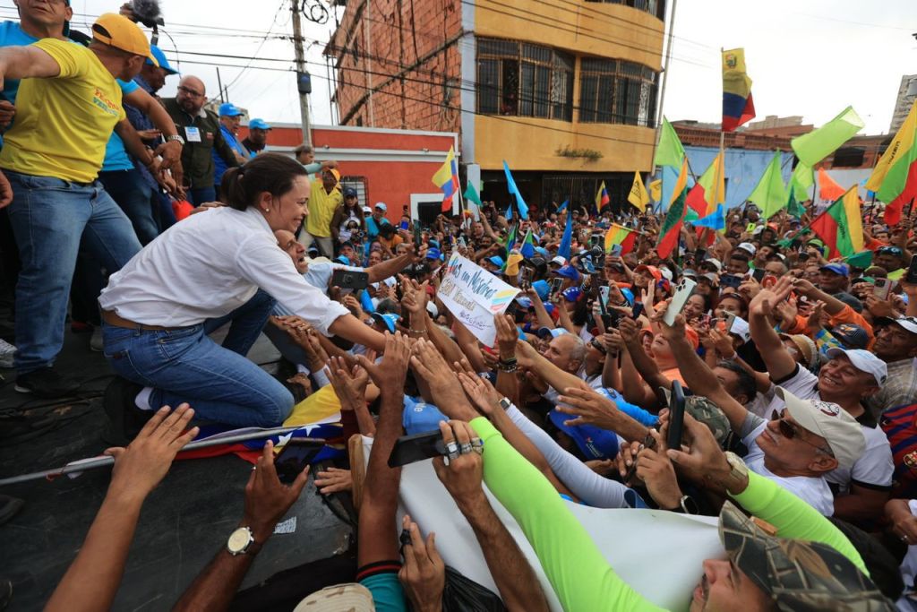Machado en Puerto La Cruz:La única opción de transición que aceptará el pueblo es con elecciones limpias y&nbsp;libres