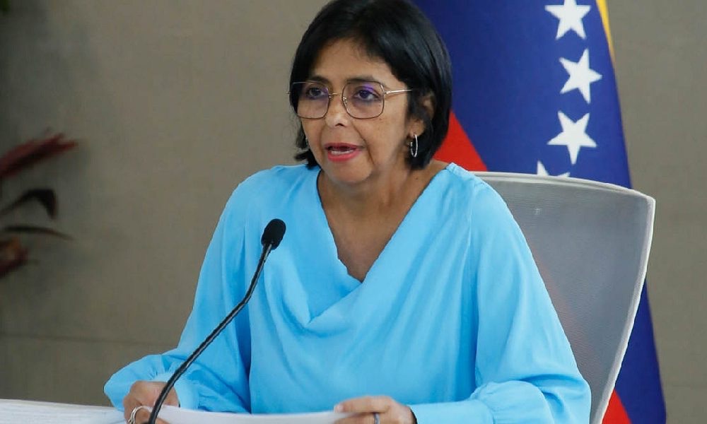 Delcy Rodríguez sostuvo reunión con las banca pública y&nbsp;privada