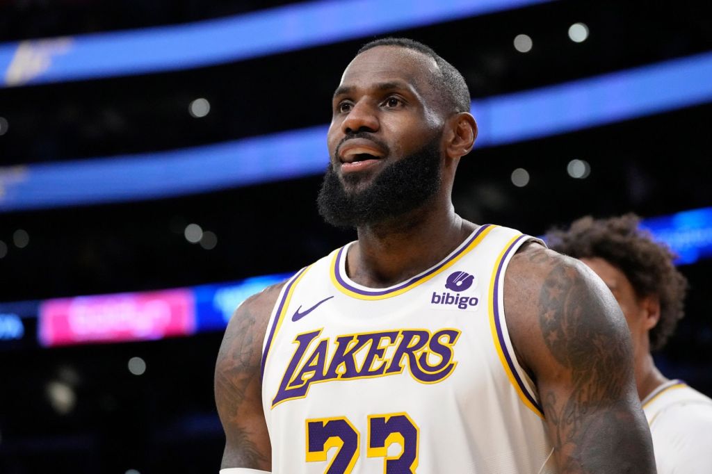 LeBron James hizo historia tras convertirse en el primer jugador de la NBA en llegar a 40 mil&nbsp;puntos