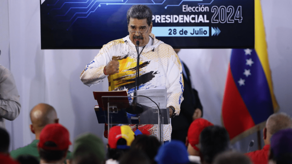 Nicolás Maduro oficializó su candidatura ante el&nbsp;CNE