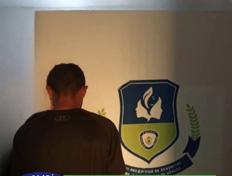 Detenido sujeto en Barcelona por presunta violencia física y verbal contra su&nbsp;pareja