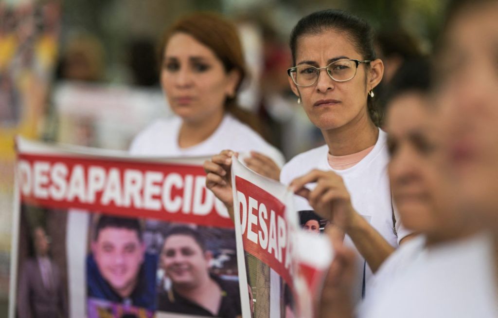 Familiares de migrantes venezolanos desaparecidos exigen investigación&nbsp;regional