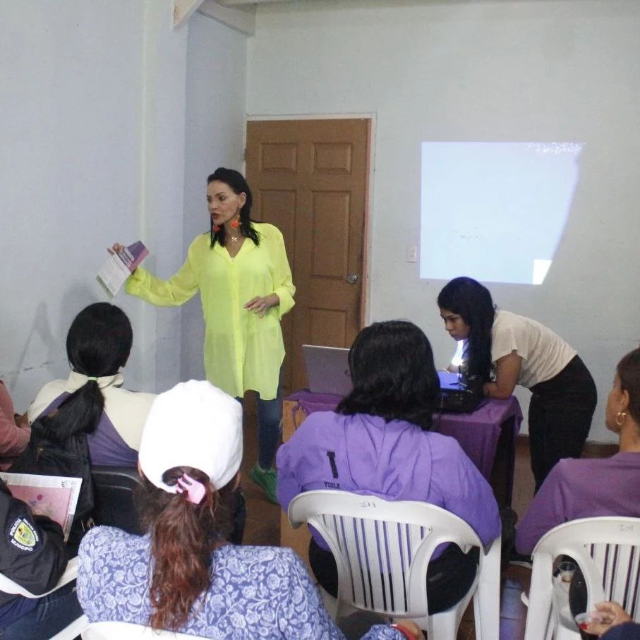 En Barcelona brindan charlas para erradicar la violencia de&nbsp;género