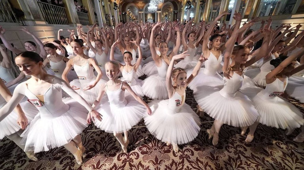 Un grupo de 353 bailarinas de ballet estableció un récord Guinness en Nueva&nbsp;York