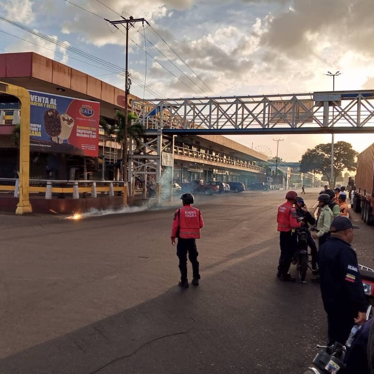 En Guanipa, reportaron caida de tendido eléctrico en la Avenida&nbsp;Mariño