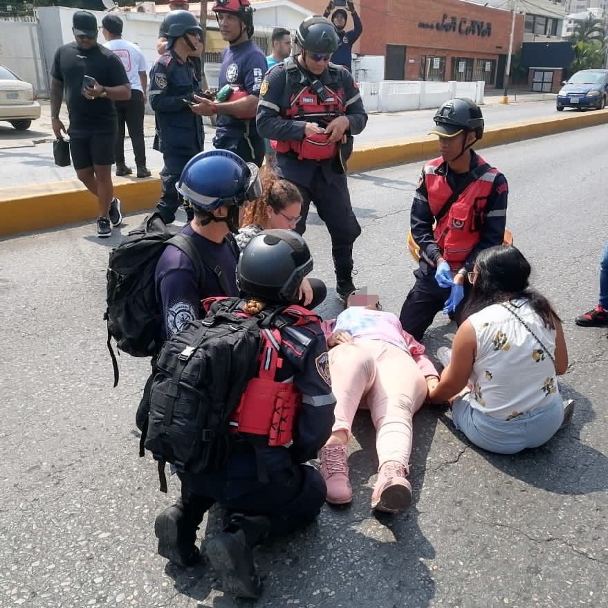 Una mujer fue arrollada en la Avenida Principal de&nbsp;Lechería