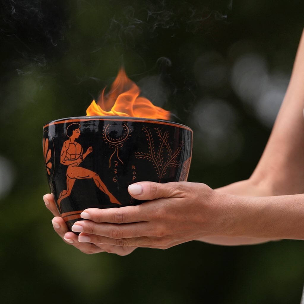 La llama olímpica de París 2024 comenzó su&nbsp;recorrido