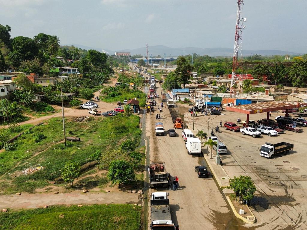 En Barcelona iniciaron el plan de rehabilitación vial en el sector Los&nbsp;Machos-Naricual