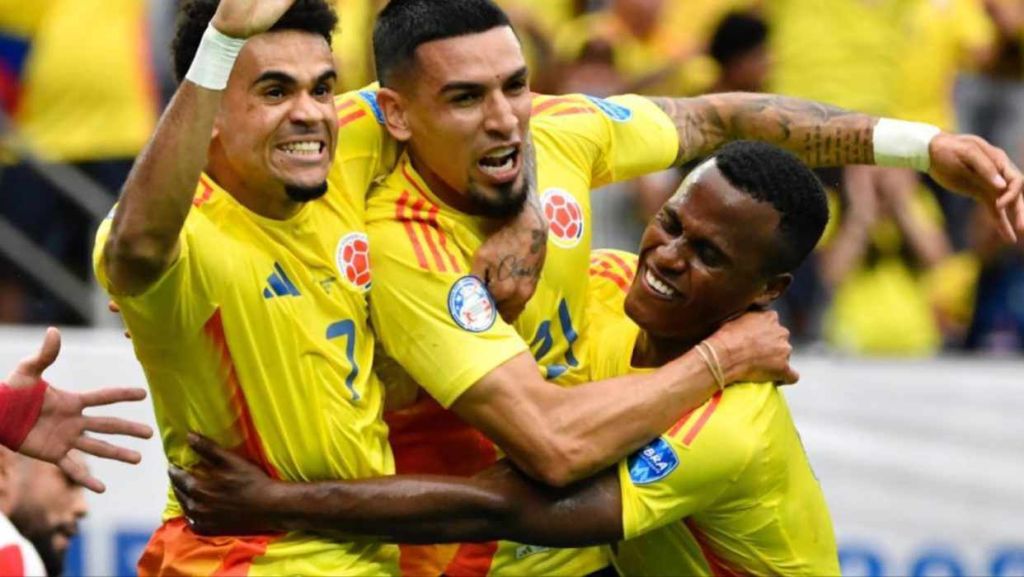 Colombia supera 2-1 a Paraguay en la Copa&nbsp;América