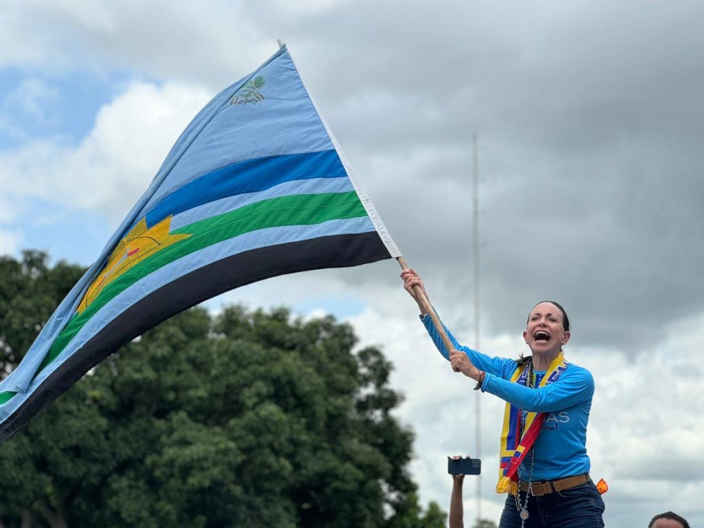 Machado: «Este 28 de julio vamos a defender a nuestros hijos, es por nuestros hijos que vamos a salir a&nbsp;ganar»