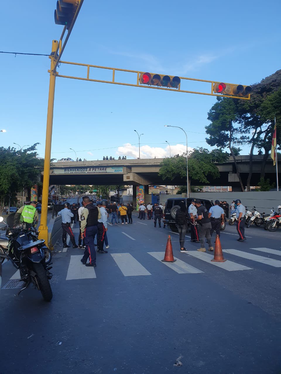 Lanzaron granada fragmentaria en la Francisco de Miranda en&nbsp;Caracas