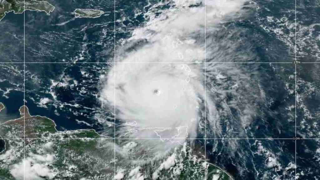 Texas se prepara para Beryl, primera amenaza a EEUU en la&nbsp;temporada