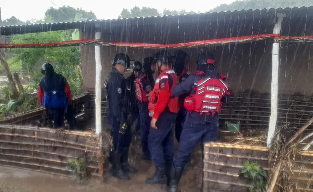 Desplegaron funcionarios para atender a afectados por la lluvia en&nbsp;Anzoátegui