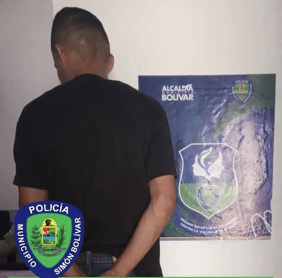 Aprehendido sujeto en Barcelona por amenazar de muerte a su&nbsp;pareja