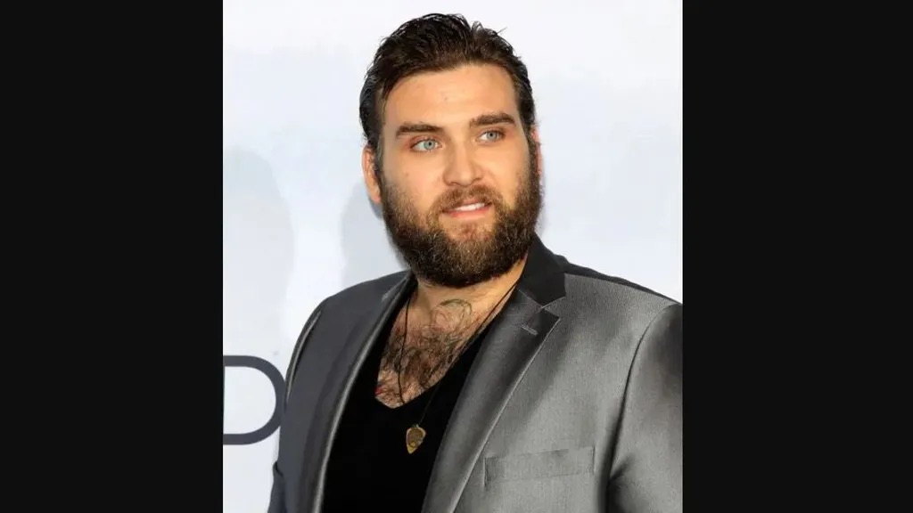 Hijo de Nicolás Cage es detenido por agredir a su&nbsp;madre