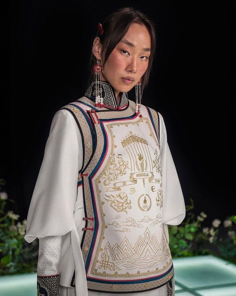 Mongolia ya ganó en París 2024: sus uniformes conquistan las redes&nbsp;sociales