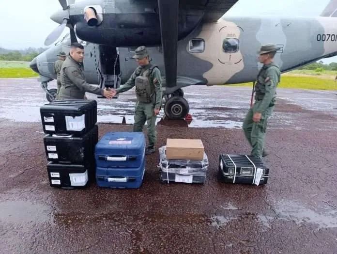 FANB distribuye material electoral en sitios inhóspitos del&nbsp;país