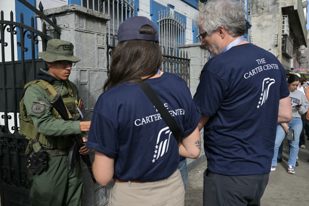 El Centro Carter cancela publicación de un informe preliminar y está retirando a todo su personal del&nbsp;país