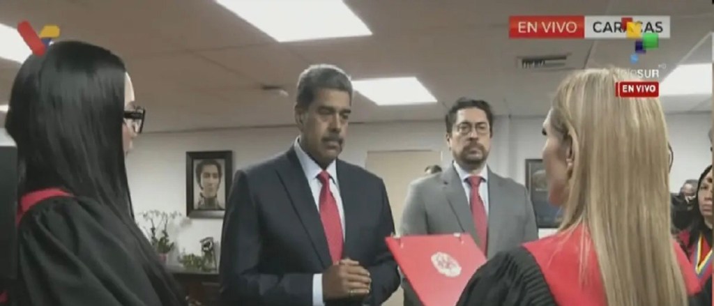 Maduro interpone recurso de amparo ante la Sala Electoral del&nbsp;TSJ